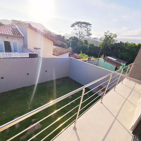 Linda Casa A 200M Da Praia Do Capricornio Caraguatatuba Exterior photo